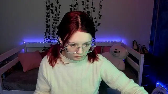 shy elina01 online show from November 12, 10:46 am