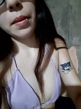 miaahot69 online show from February 8, 8:40 am