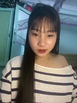banlinh004 online show from February 13, 3:02 pm