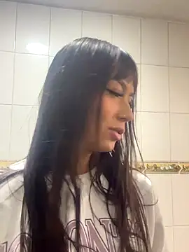 ValeStone online show from October 25, 8:48 pm