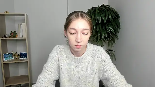 CherrySteffel online show from October 4, 6:41 am