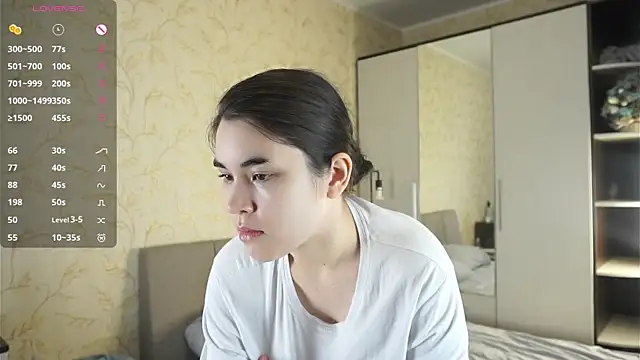 OdellOhlinger online show from October 20, 4:04 am