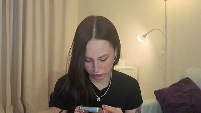 formoneyes online show from October 30, 4:48 am