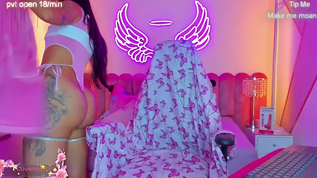 madisson 121 online show from March 31, 12:27 pm