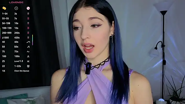 lina leum online show from October 18, 3:04 pm