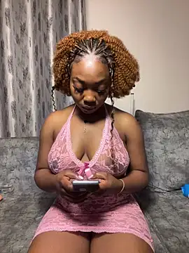 cocoluvx online show from February 11, 4:03 am