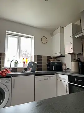 MimiMaee online show from October 15, 1:14 pm