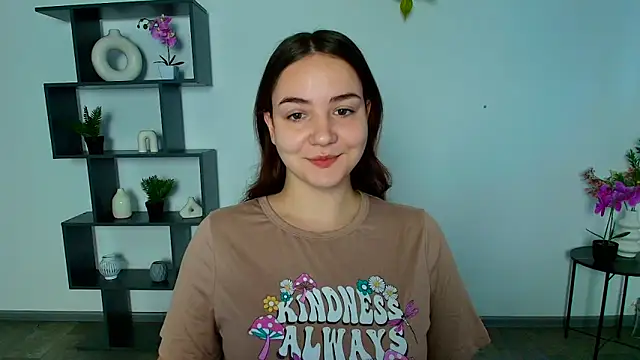 OliviaMontgommery online show from November 19, 6:35 am