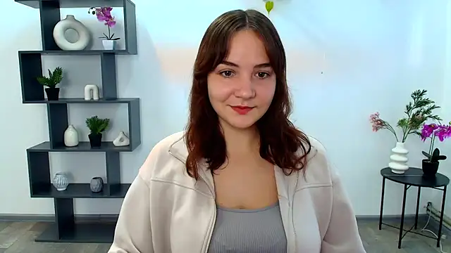 OliviaMontgommery online show from October 11, 5:23 am