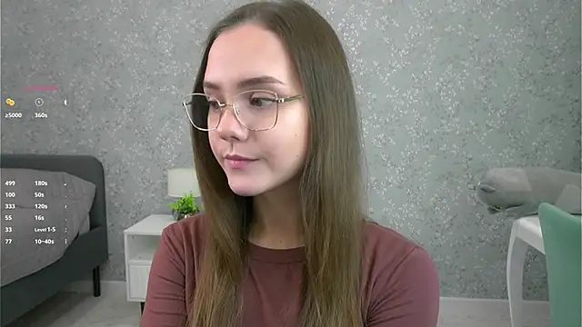 SweetSaraPie online show from November 20, 7:04 pm