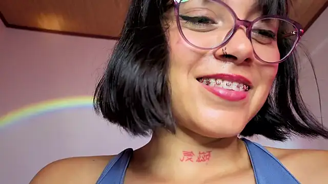 Qadeshoficial online show from November 8, 9:31 pm