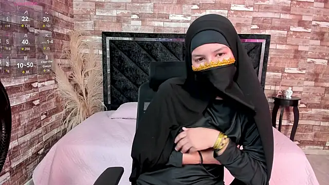 Alia Bakir online show from October 6, 6:45 pm