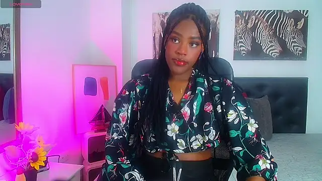 PaulinaEbony online show from October 7, 3:22 am