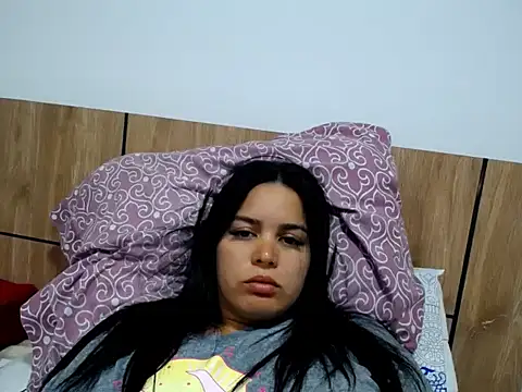 paulavargas23 online show from October 7, 10:14 pm