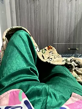 Tranghot19 online show from January 9, 2:43 pm