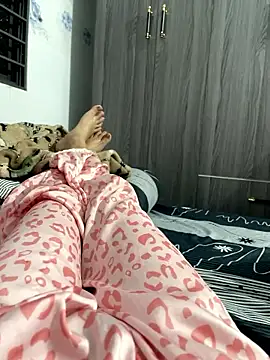 Tranghot19 online show from January 8, 2:21 pm