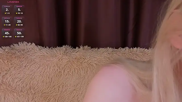 MonicaShiny online show from October 29, 8:22 pm