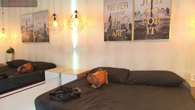 Juliie coper online show from October 10, 12:43 pm