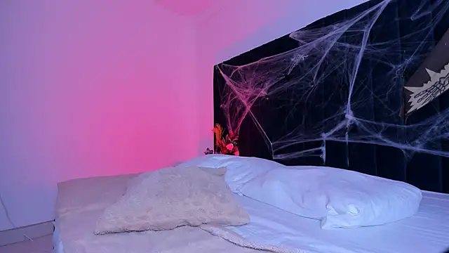 abby murphy online show from October 31, 11:31 pm