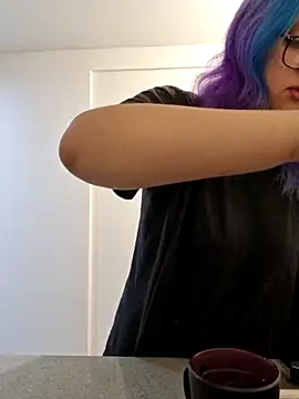 DaiaDemoniaka online show from October 18, 12:08 pm