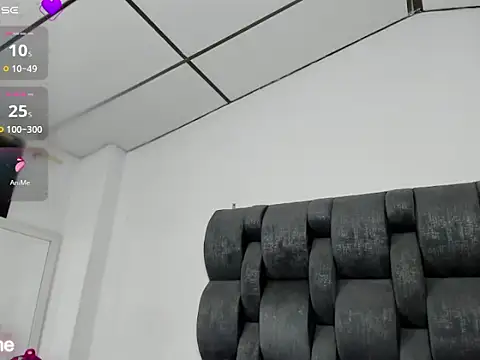 vauroraper online show from October 12, 2:58 am