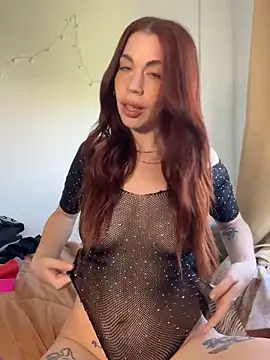 Maria-White online show from October 13, 4:20 pm