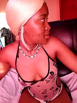 FreakieKay online show from October 9, 3:38 pm