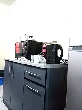 FreakieKay online show from October 10, 4:12 pm