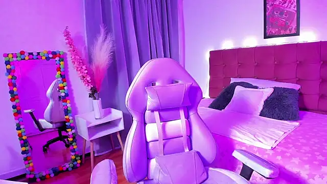 annie rose11 online show from October 16, 5:21 am