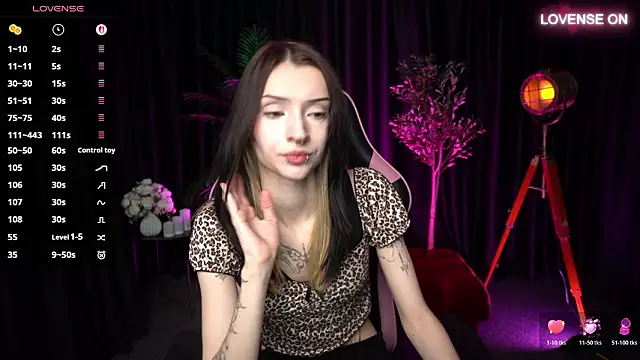 Trix Void online show from February 12, 10:50 am