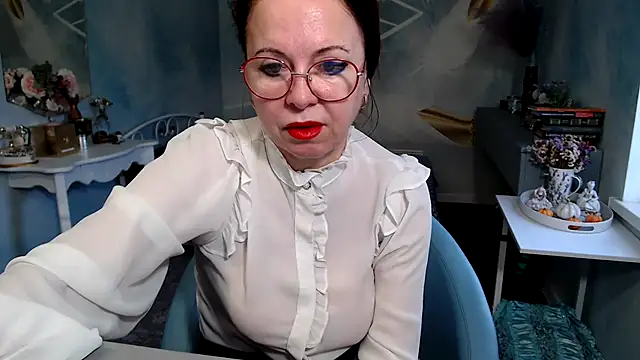 Snapshot of Arisa5000 chatting on September 29, 5:12 am Arisa5000 online show from September 29, 5:12 am