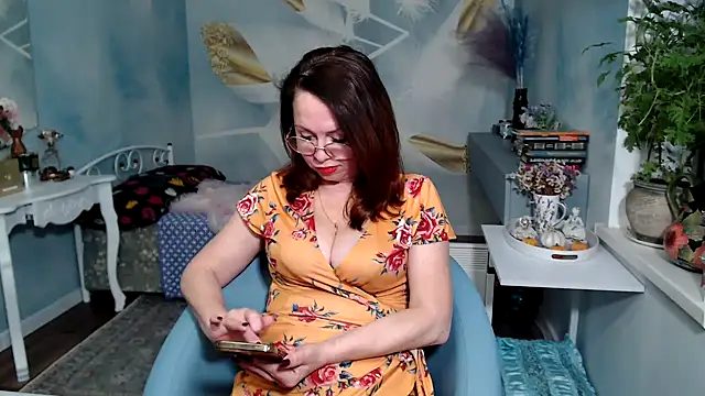 Snapshot of Arisa5000 chatting on October 16, 3:36 pm Arisa5000 online show from October 16, 3:36 pm