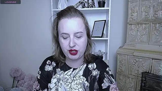 HelenFl online show from October 23, 7:03 am