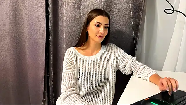 OraGarro online show from October 18, 3:37 pm