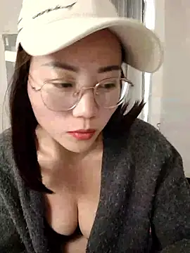 nini10052025 online show from January 8, 3:32 am