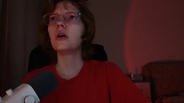 emymayy online show from March 16, 11:03 am