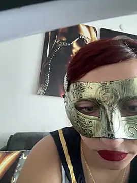 Teengirlmiaa online show from November 16, 1:22 pm