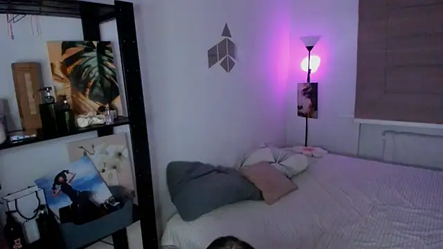 BlissShade online show from November 21, 3:14 pm