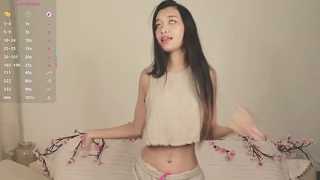 SelinaLukas online show from November 5, 4:34 pm