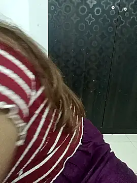 Beauty Queen Soniya online show from December 1, 6:32 pm