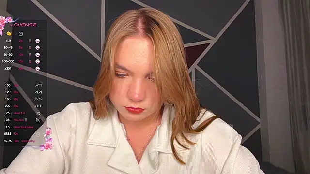 RebeccaEglitis online show from January 12, 4:56 pm