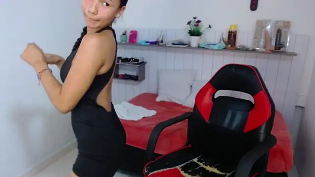 Hillary Bel online show from October 8, 8:57 pm