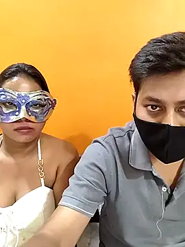 hornycouple654 online show from October 9, 6:06 am