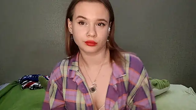 QuiveredFrown online show from October 17, 11:02 am