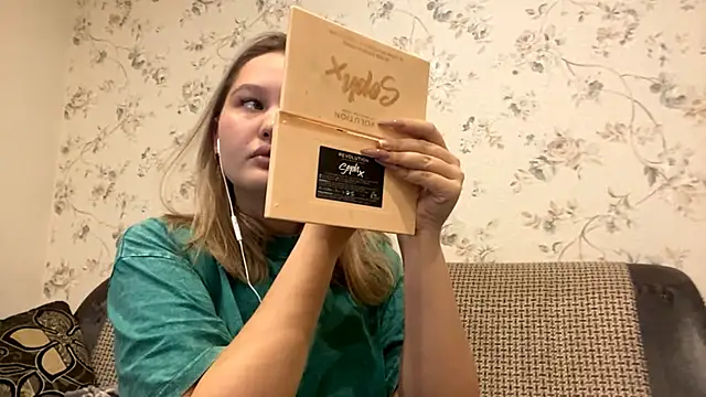Ohendraper online show from October 18, 11:13 am