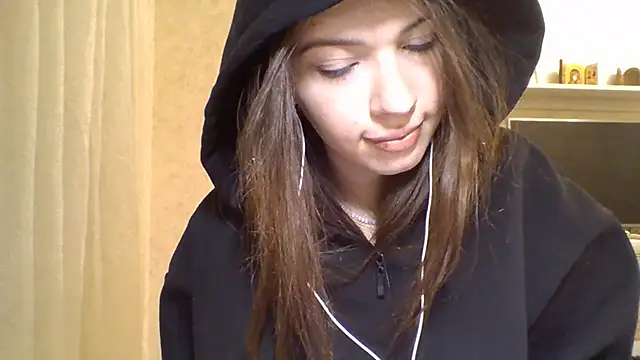 CeyaLier online show from January 14, 8:47 pm