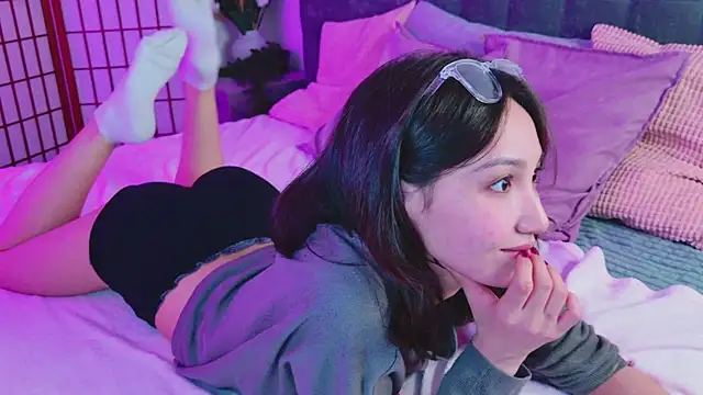 GentleMusee online show from April 17, 10:12 pm