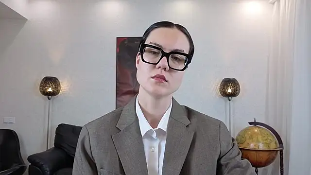 Marie Fitch online show from May 15, 2:16 am