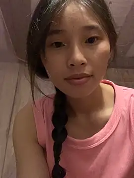 Snapshot of Han-han123 chatting on October 22, 9:20 pm Han-han123 online show from October 22, 9:20 pm