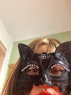 -Lyra- online show from October 9, 11:14 am